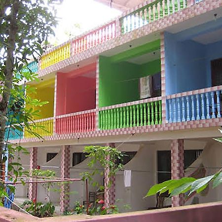 Hotel Santis Hikkaduwa Esterno foto