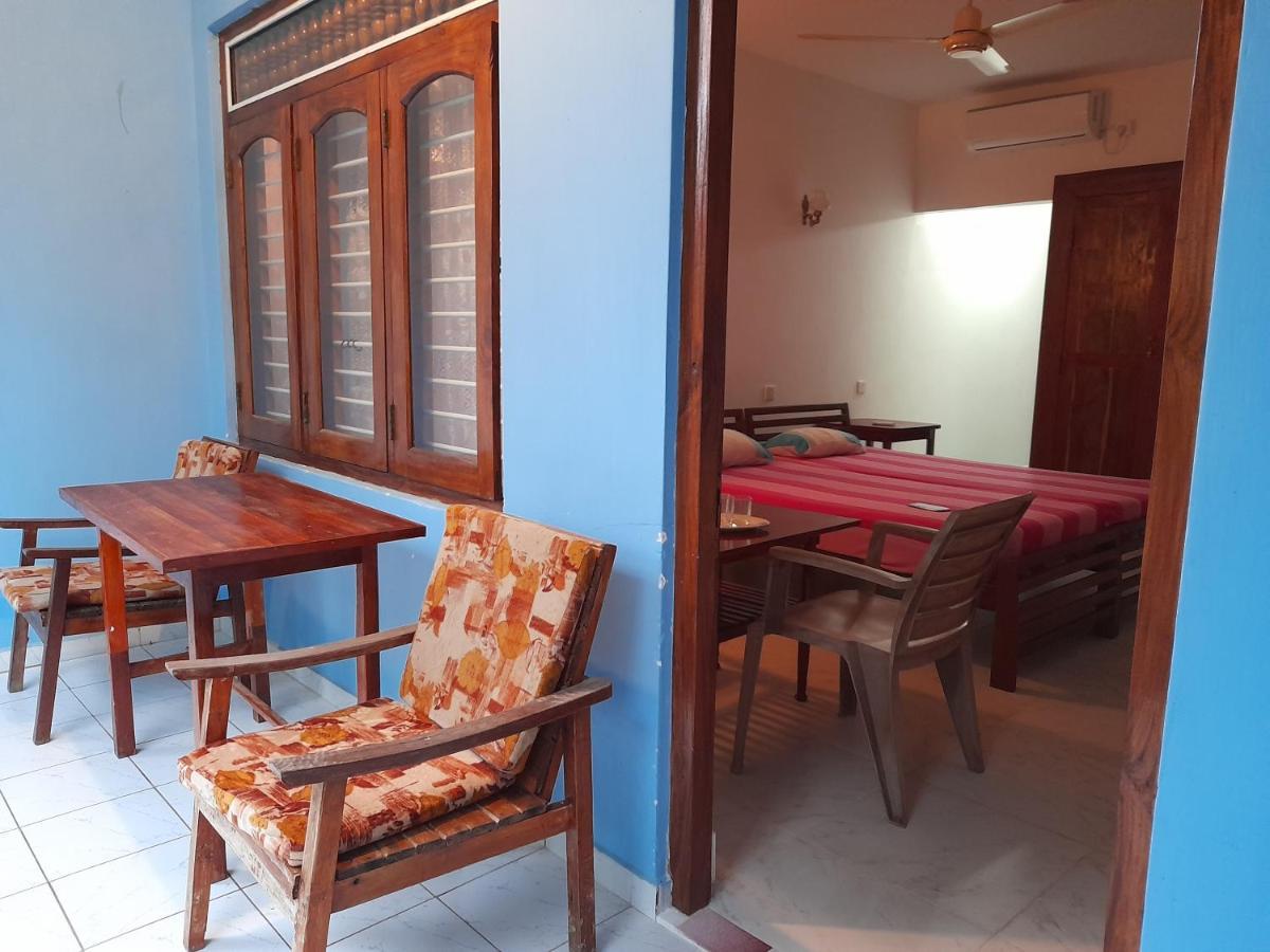 Hotel Santis Hikkaduwa Esterno foto