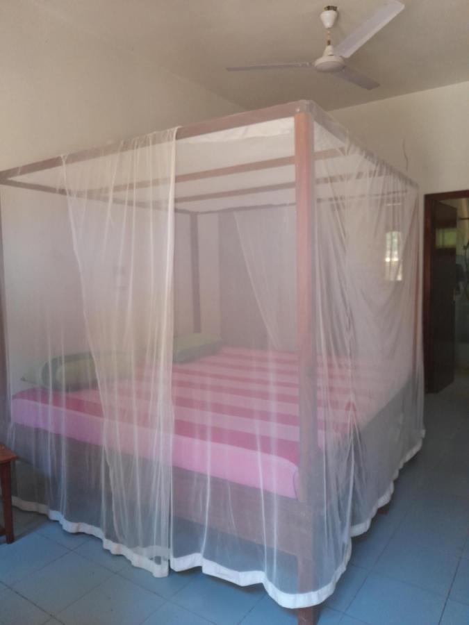 Hotel Santis Hikkaduwa Esterno foto