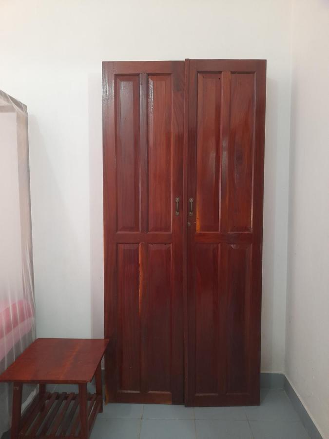 Hotel Santis Hikkaduwa Esterno foto